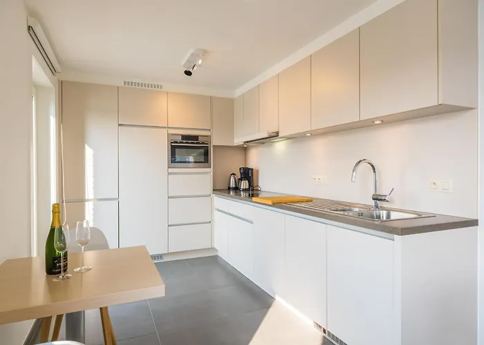 Louise Nieuwpoort-bad * Nieuwpoort